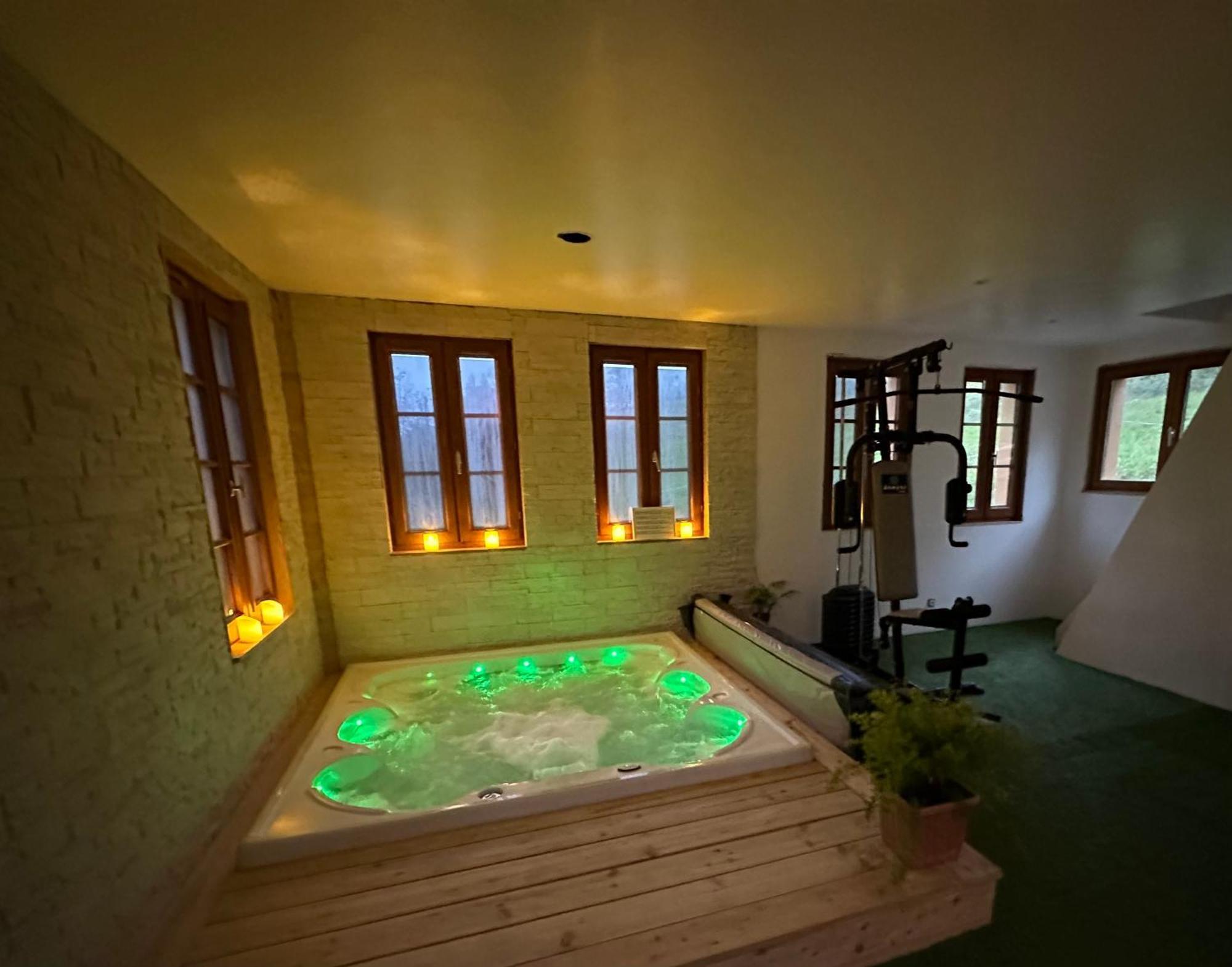 Gite Au Coeur Du Jura Entre Comte Et Vin Jaune, Gite Vin Jaune Chamole 외부 사진
